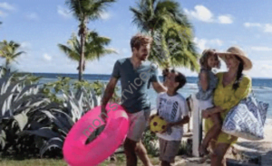 Famille partant en vacances